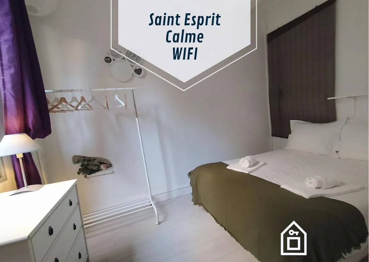 Baiona Sainte Cath -1-Bat- location
